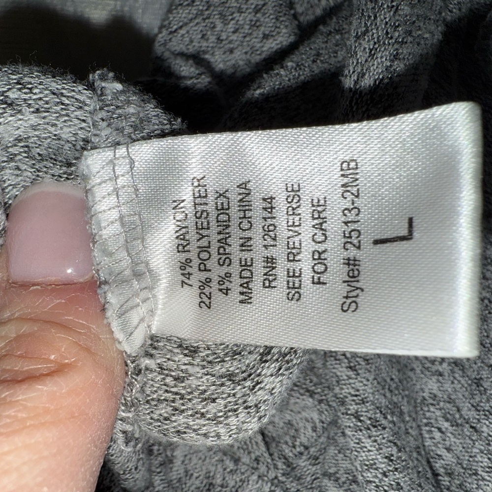 Shirt - Picture 4 of 5